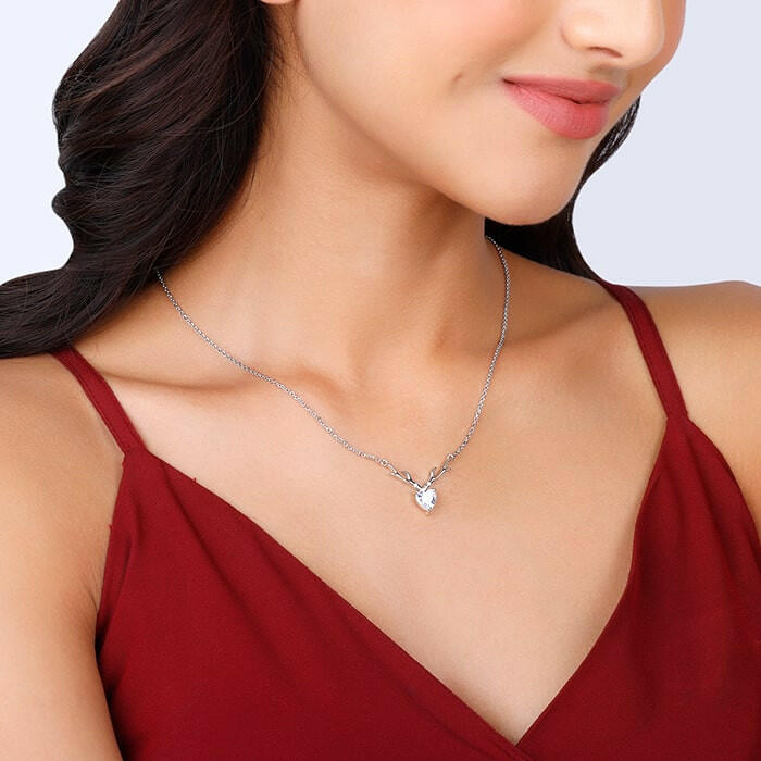 Silver Deer Heart Necklace Pendant.