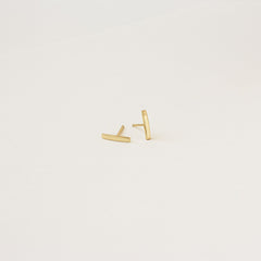 Dainty Bar Studs