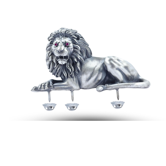 Silver Lion shoulder Brooch