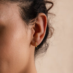 8mm Dainty Huggies