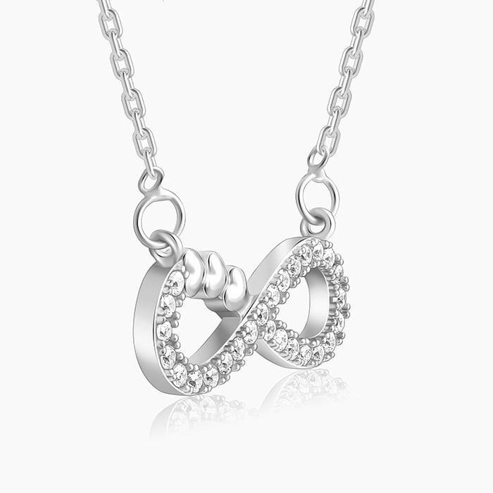 Silver Infinity Heart Necklace Pendant.