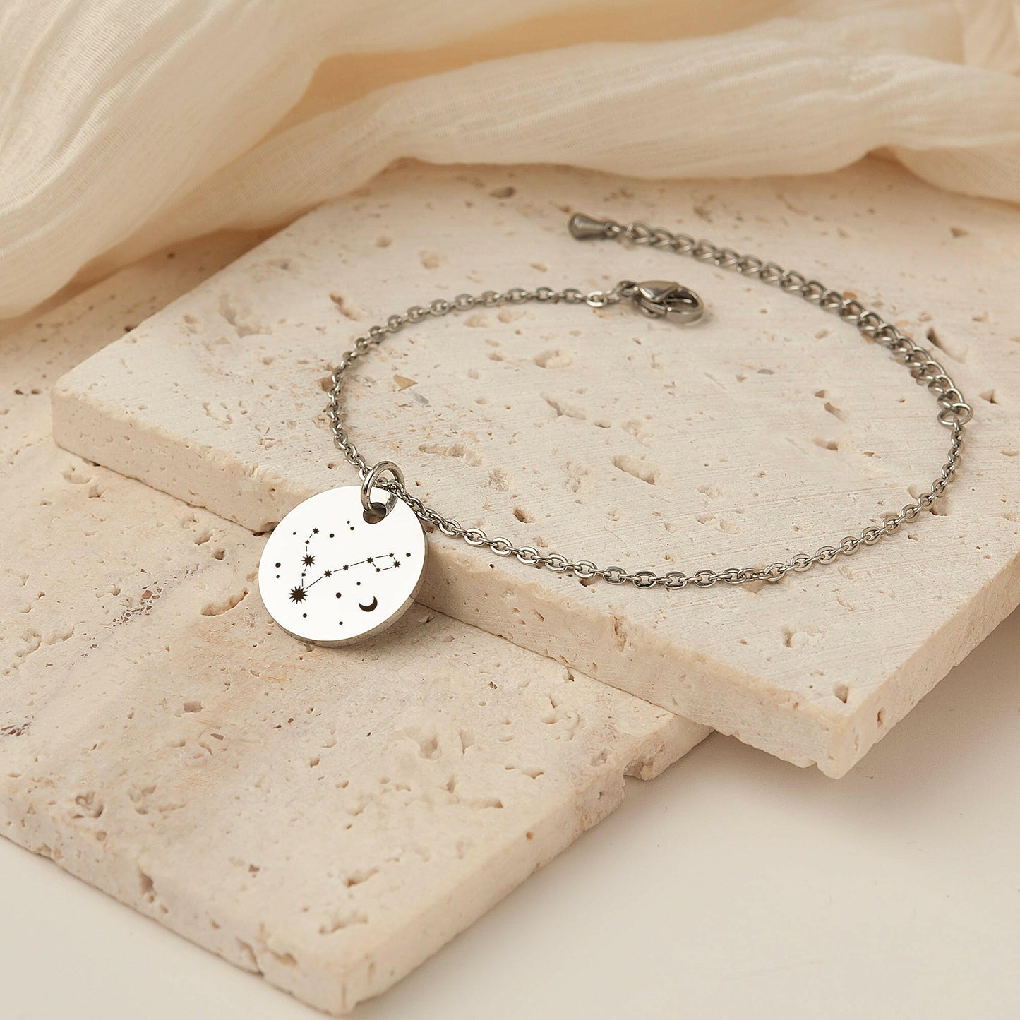 Personalized Constellation Charm Bracelet Bracelet.