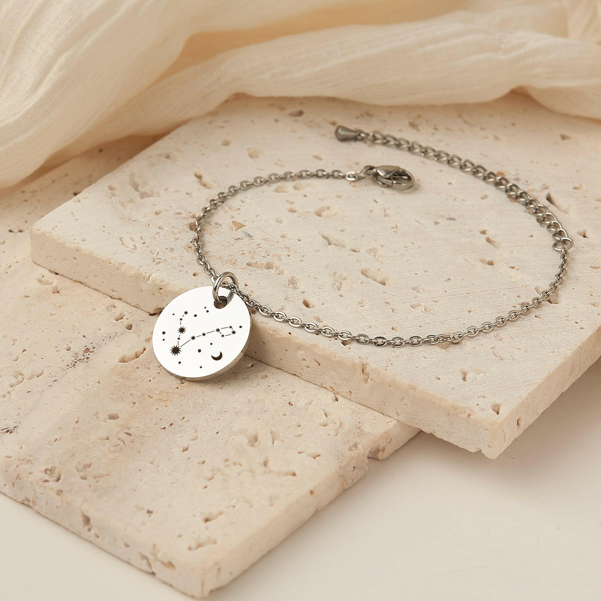 Personalized Constellation Charm Bracelet Bracelet.