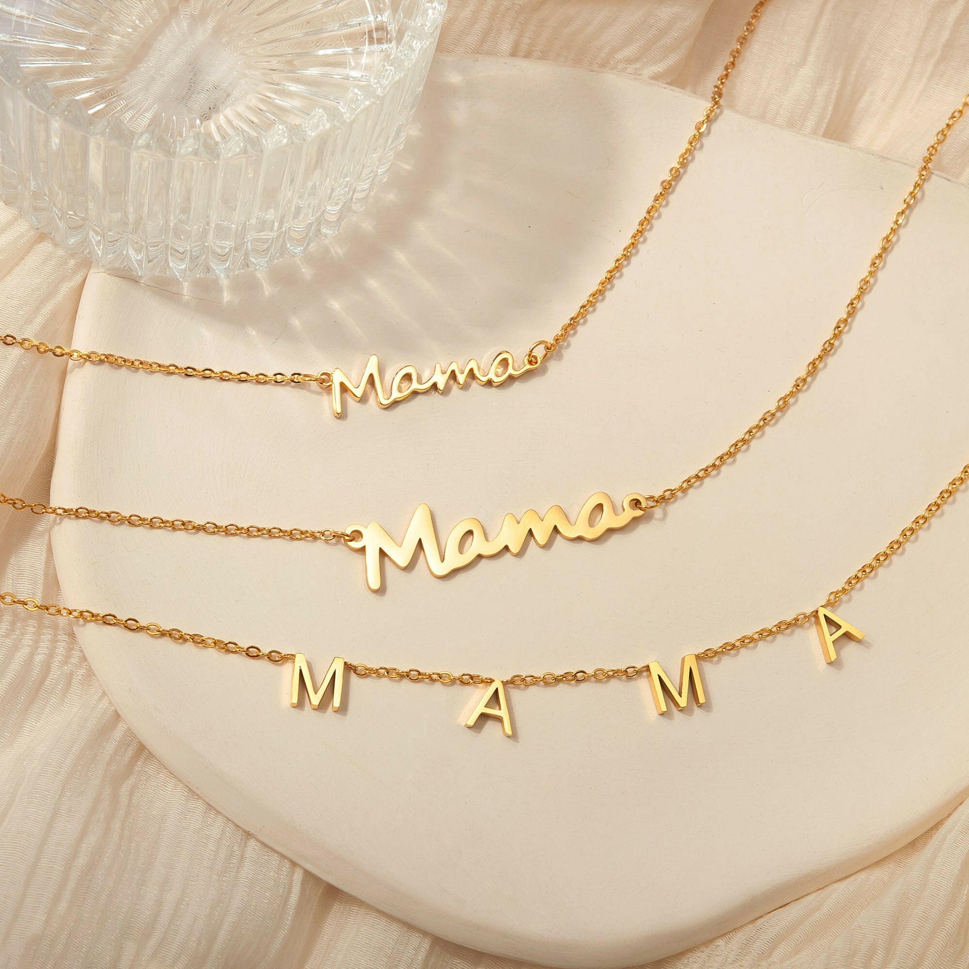 To an Amazing New Mom" Mama Necklace Gift Set Necklace.