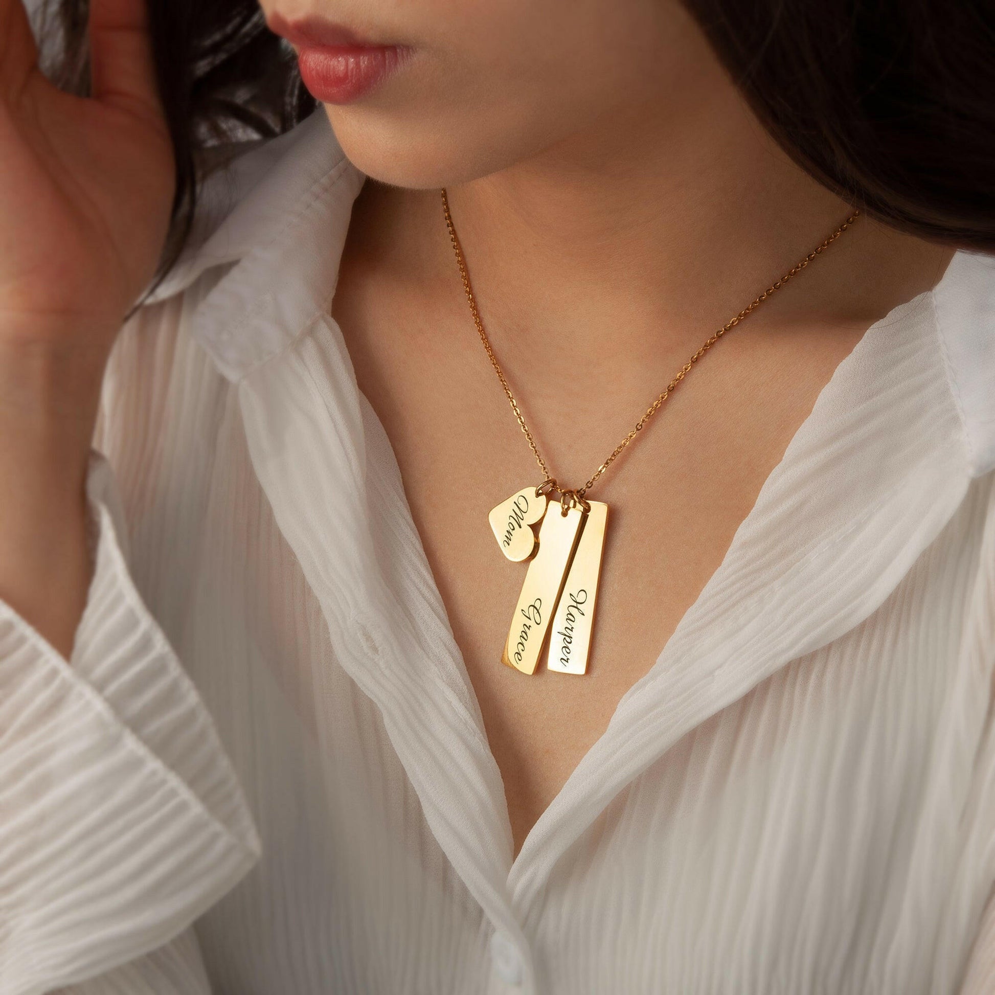 Custom Heart and Bar Name Necklace Necklace.