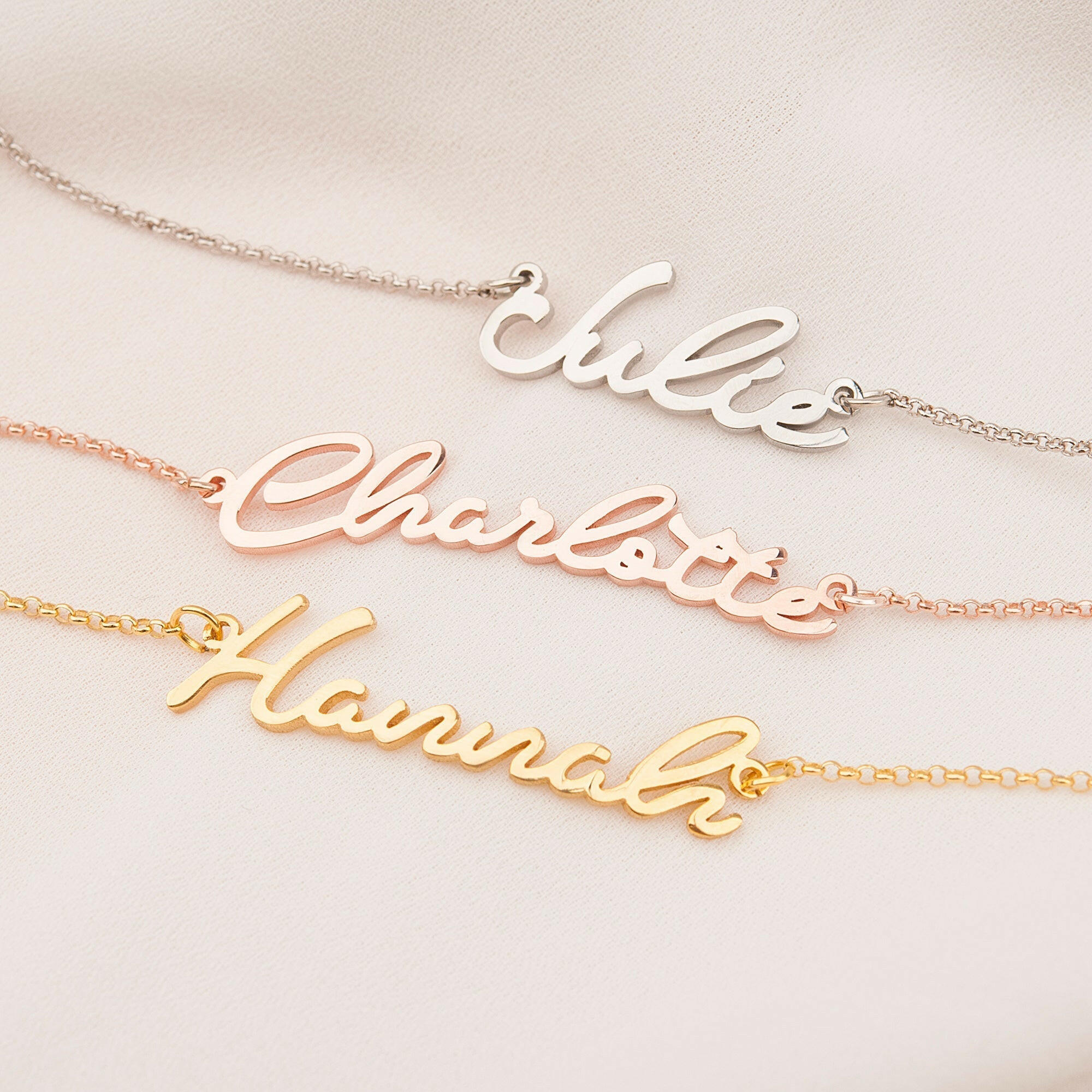 Custom Women's Name Bracelet Bracelet.