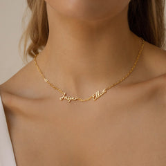 Carrie Multiple Name Necklace in Curb Chain