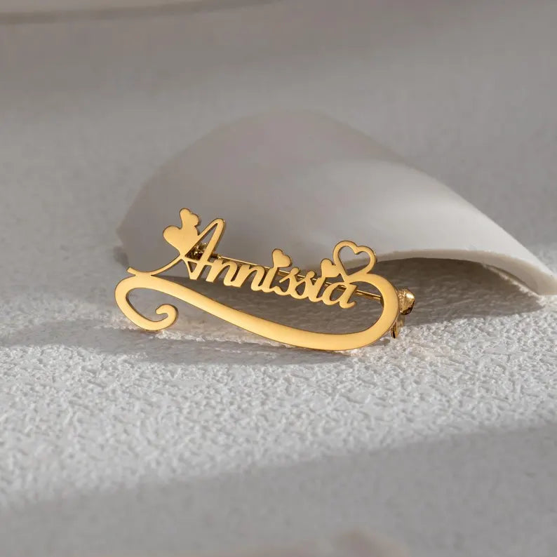 Custom Name Brooch, Elegant Design Name Lapel Pin for Women