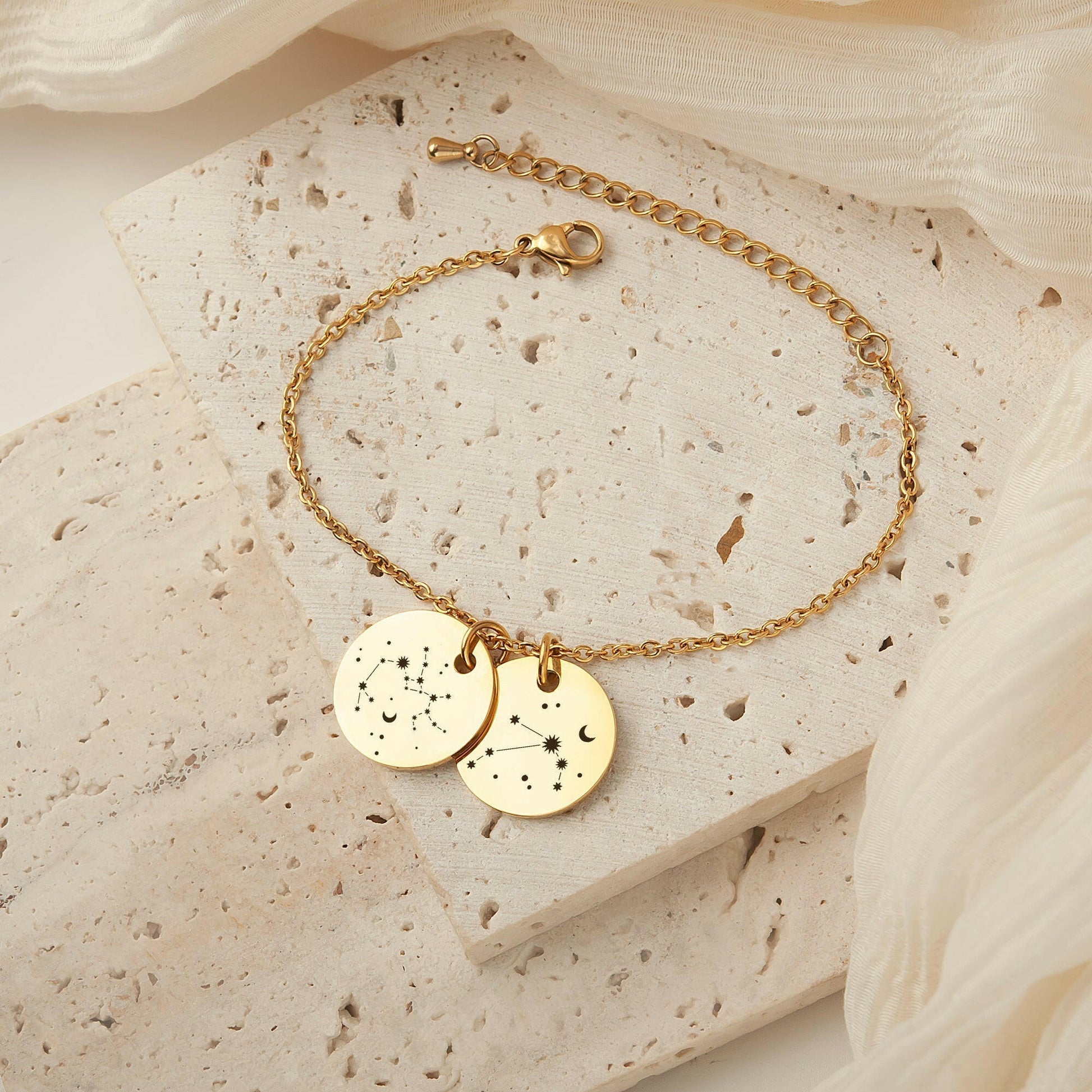 Personalized Constellation Charm Bracelet Bracelet.