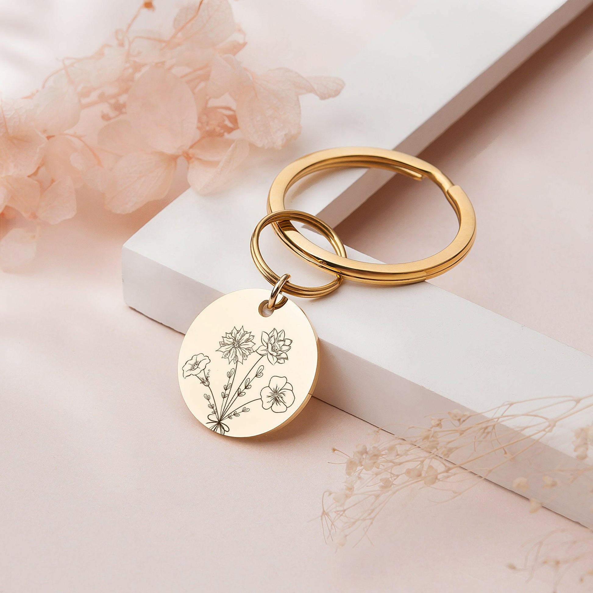 Personalized Floral Bouquet Key Chain Birth Flower Jewelry.