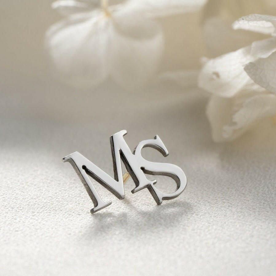 Personalized Initial Letters Brooch, Bride - Groomsmen Brooch.