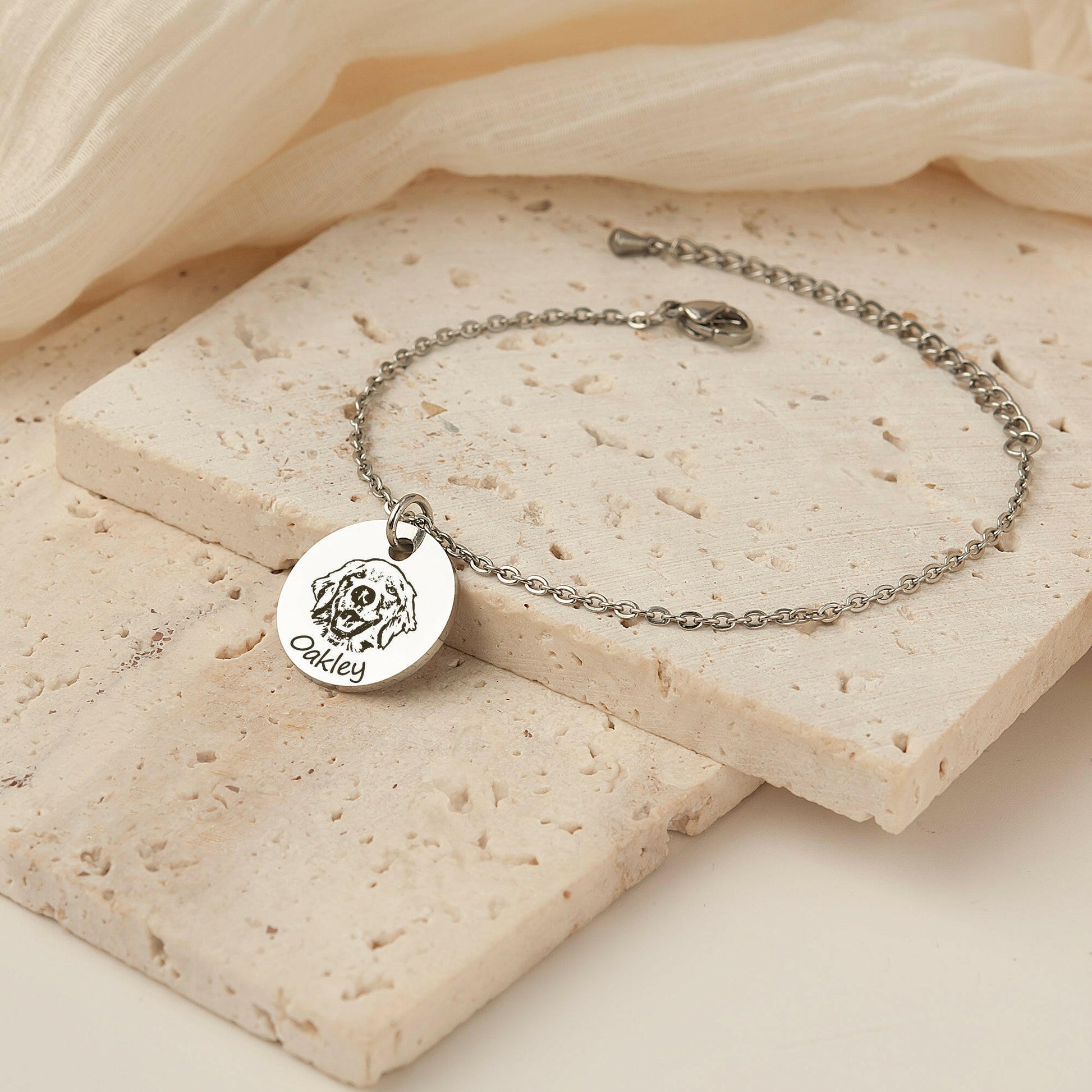Personalized Pet Portrait Charm Bracelet Bracelet.
