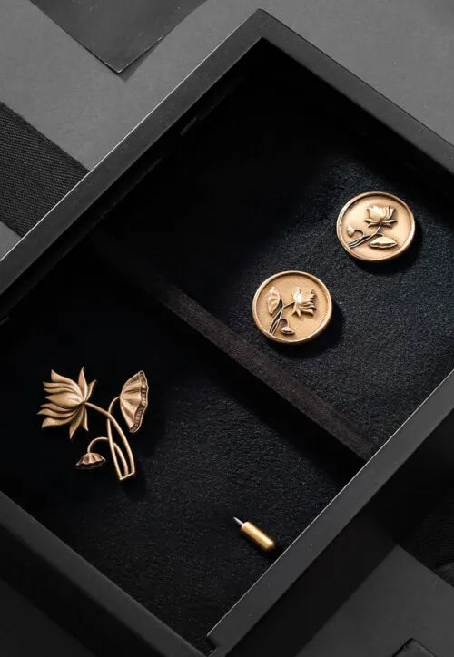 Silver The Lotus Magic  Gift Set